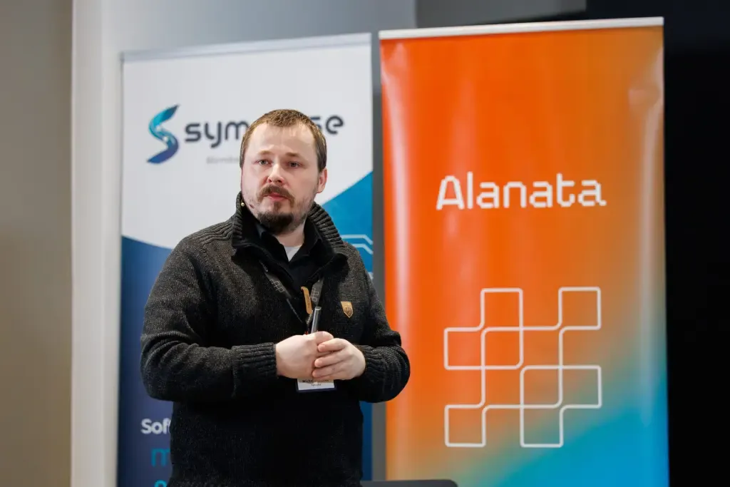 Michal Křelina speaking at Alanata TALKS